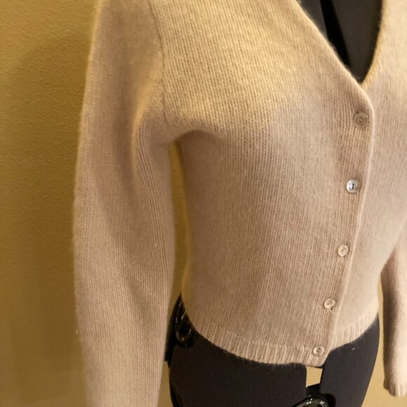 J. Crew Cropped Lambswool/Angora Rabbit Hair/Nylon  Pearl Button Cardigan Sz S - Picture 4 of 9
